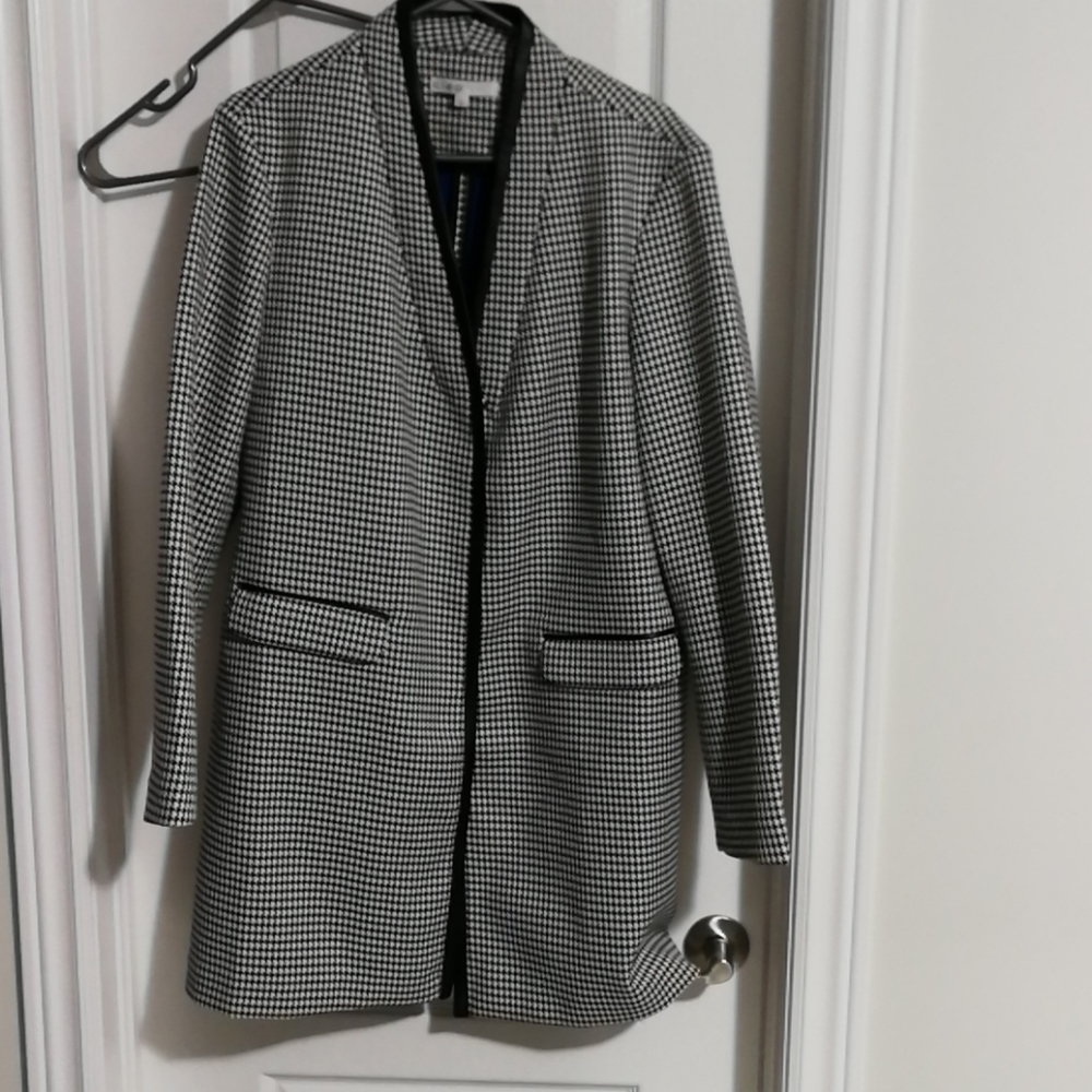 Cleo spying jacket
